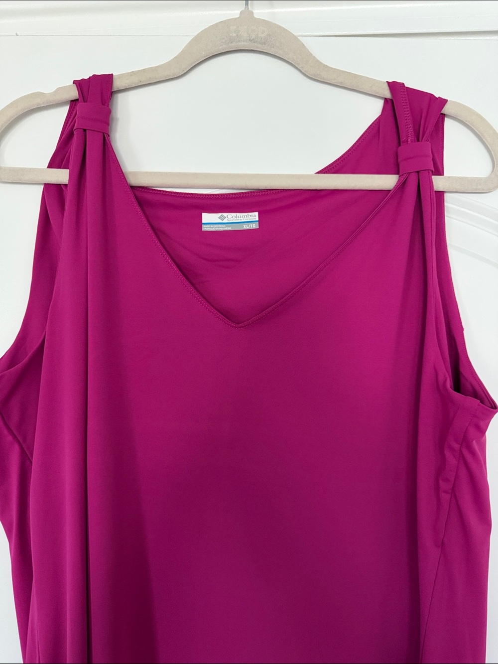 Columbia Women’s Fuchsia V-Neck Knotted-Shoulder Maxi